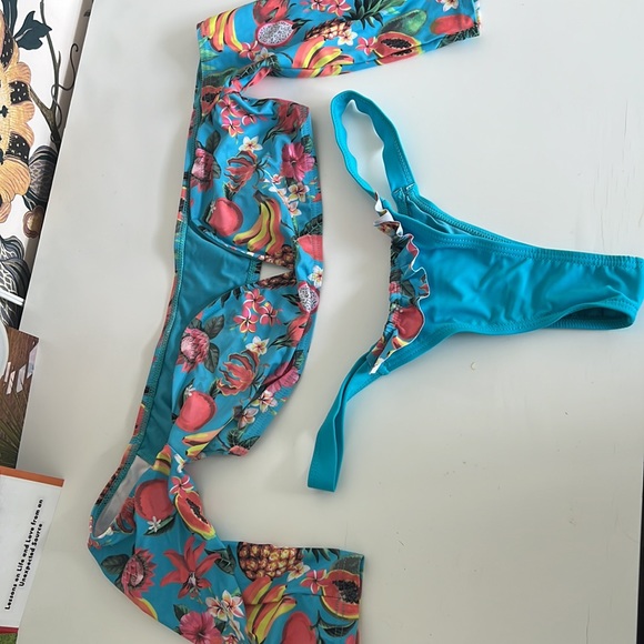 Blue Bikini Set - OMG Swimwear - Picture 4 of 7